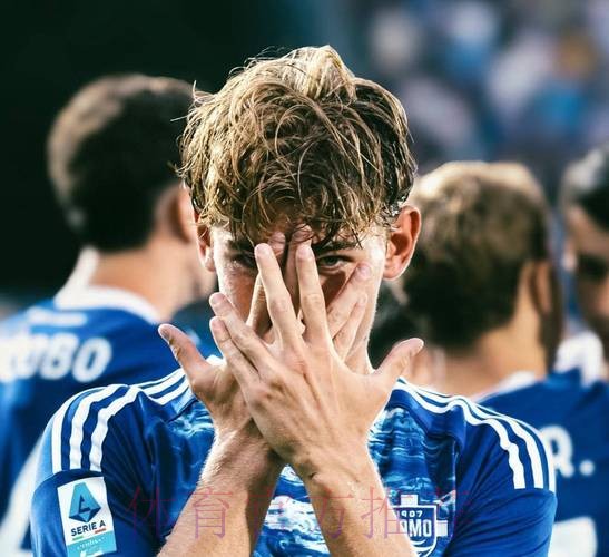 记者：皇马将回购尼科-帕斯 让他随队参加世俱杯